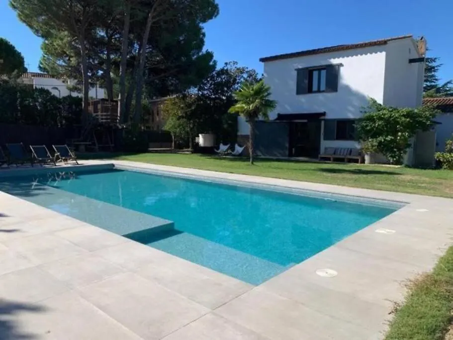 Casa Exclusiva, Jardin Y Piscina Privada contacts